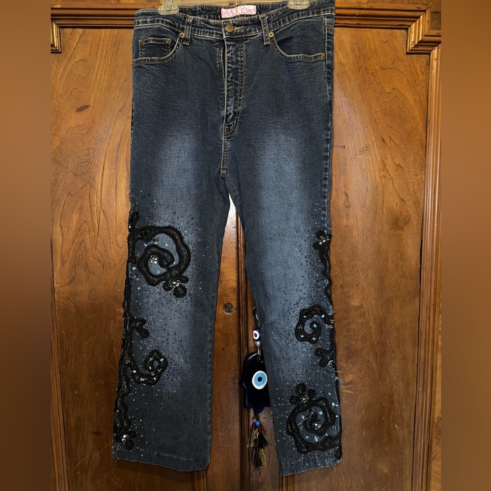 Swirl beaded jean